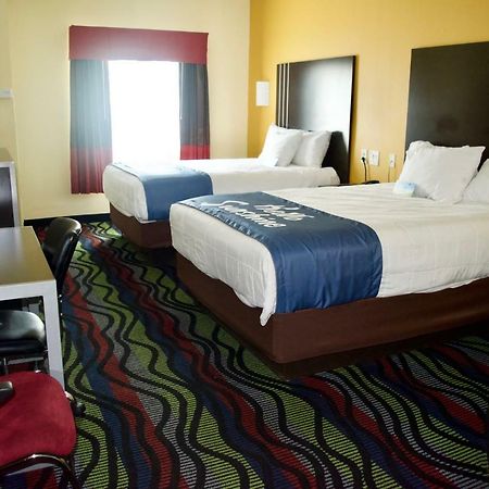 Days Inn & Suites By Wyndham Augusta Near Fort Eisenhower Luaran gambar