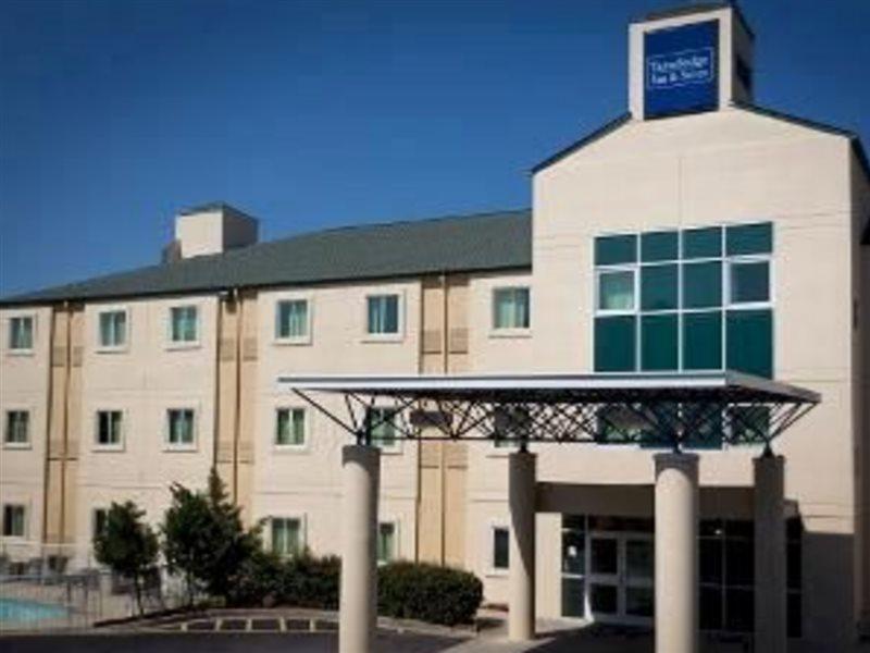 Days Inn & Suites By Wyndham Augusta Near Fort Eisenhower Luaran gambar
