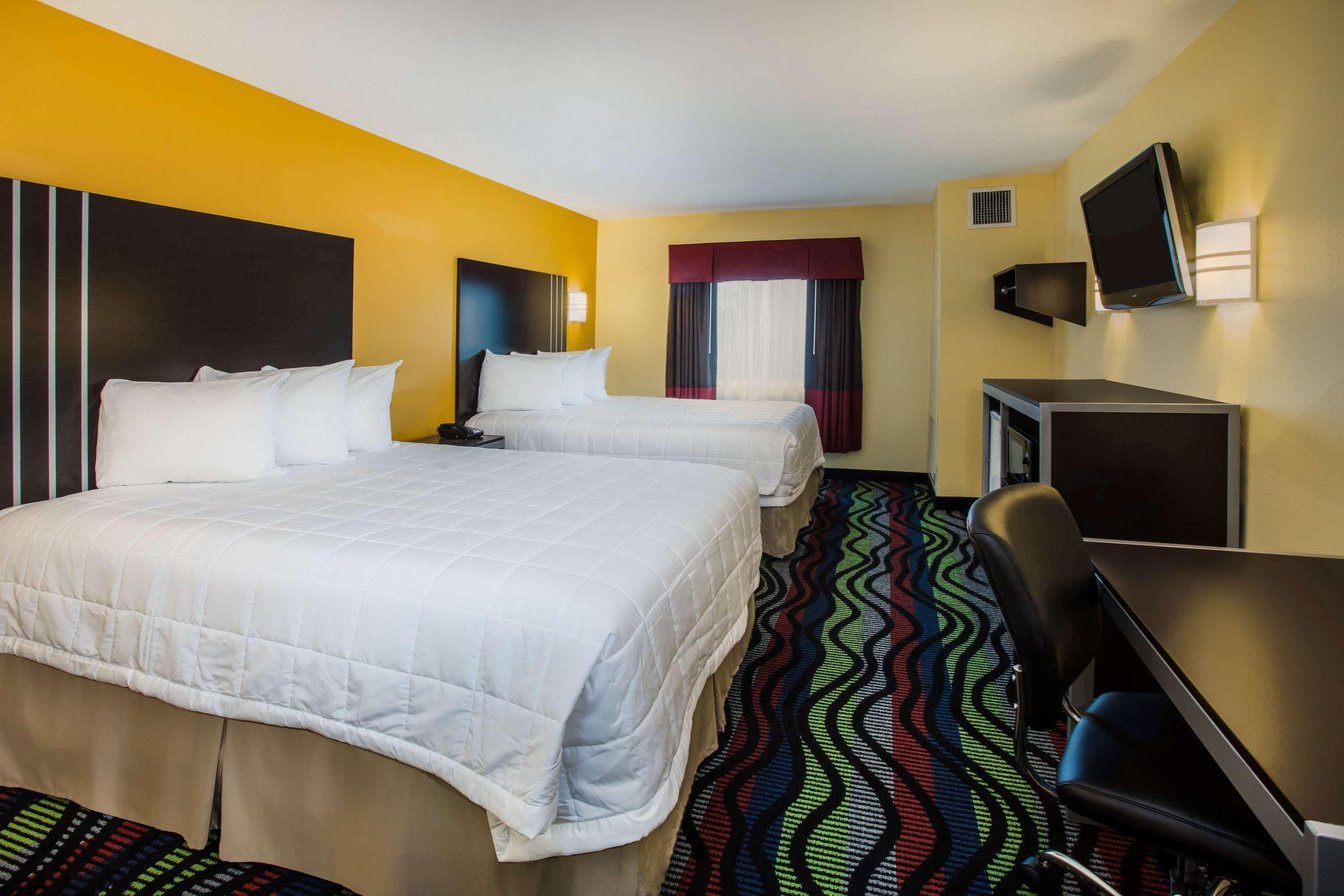 Days Inn & Suites By Wyndham Augusta Near Fort Eisenhower Luaran gambar