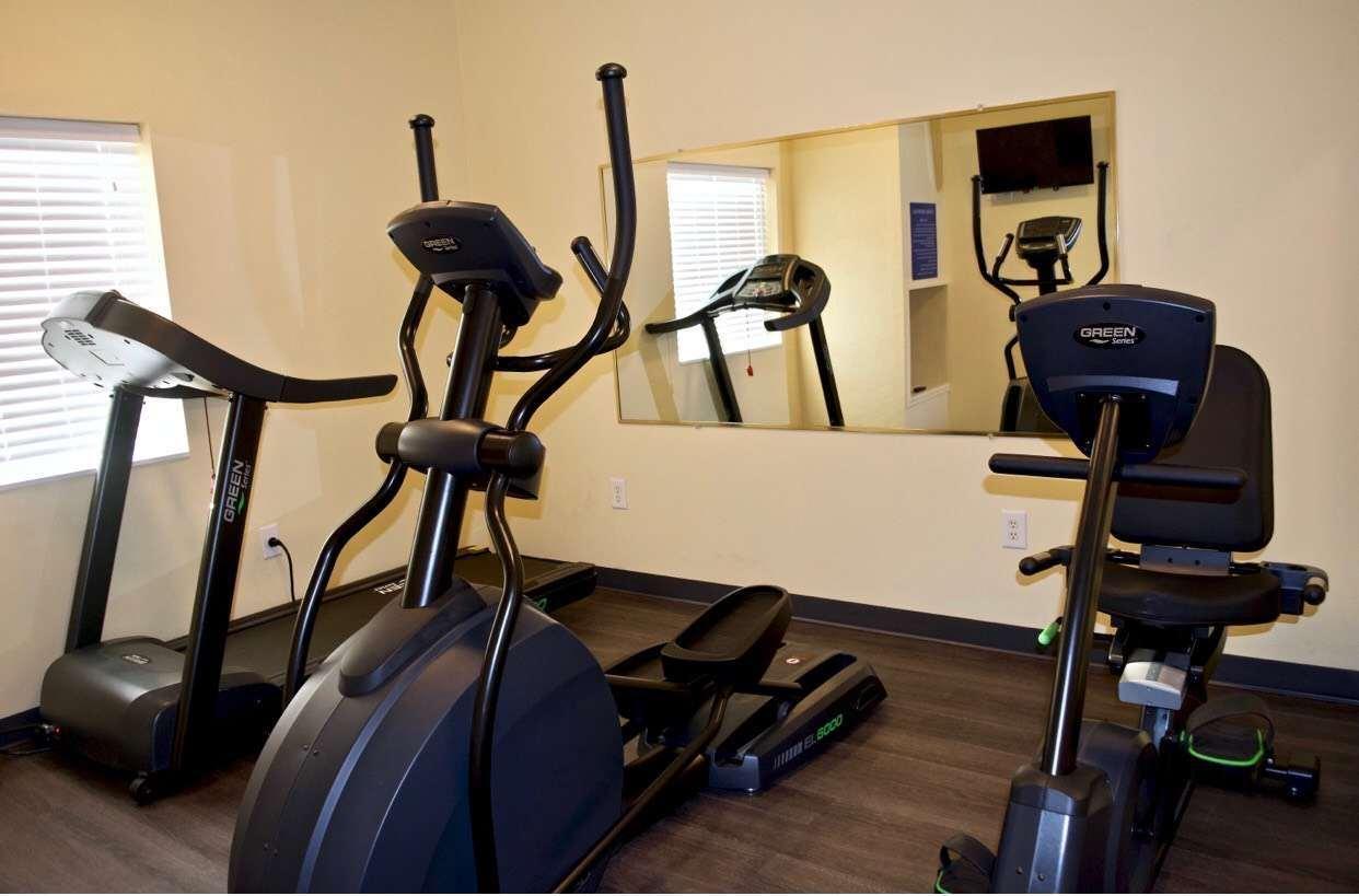 Days Inn & Suites By Wyndham Augusta Near Fort Eisenhower Luaran gambar