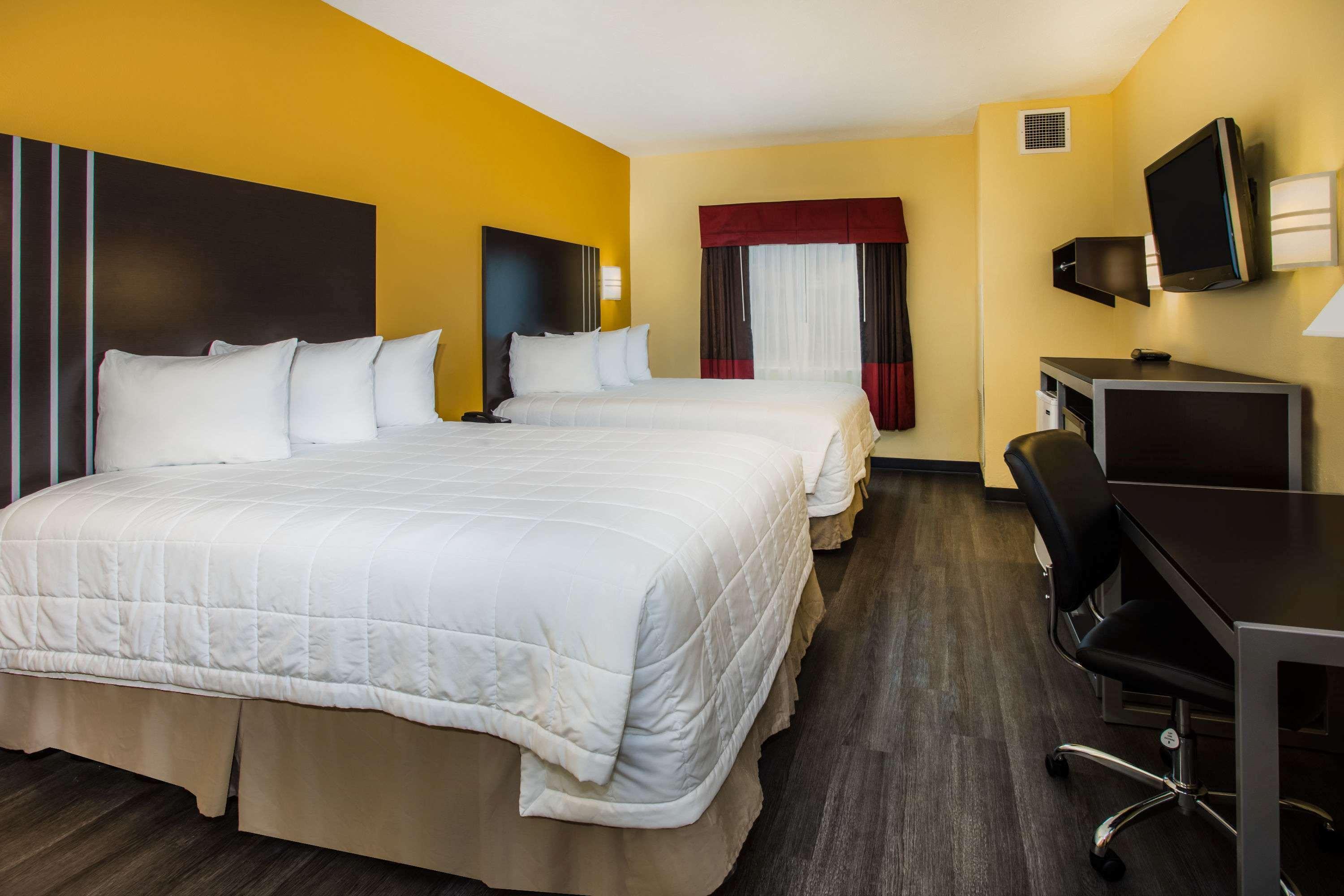 Days Inn & Suites By Wyndham Augusta Near Fort Eisenhower Luaran gambar