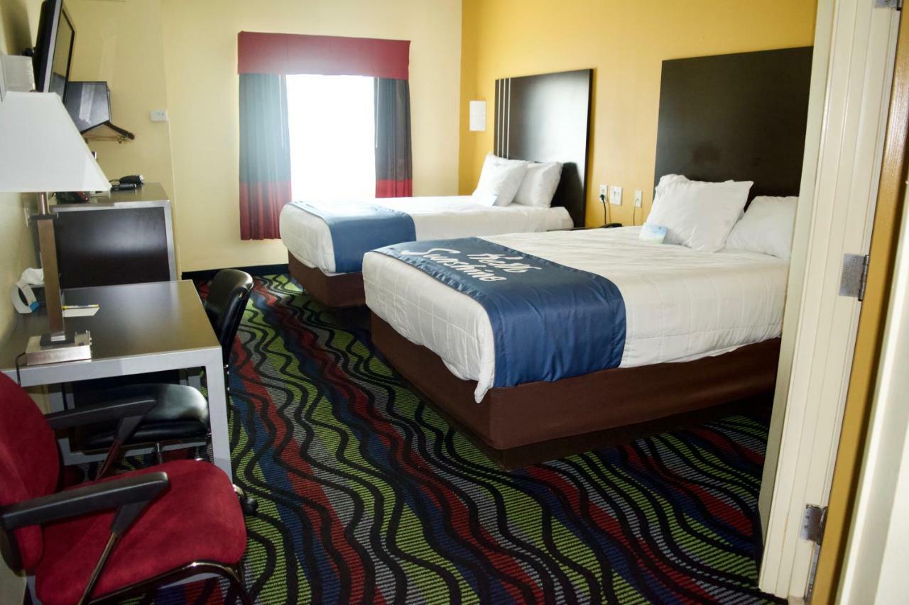 Days Inn & Suites By Wyndham Augusta Near Fort Eisenhower Luaran gambar